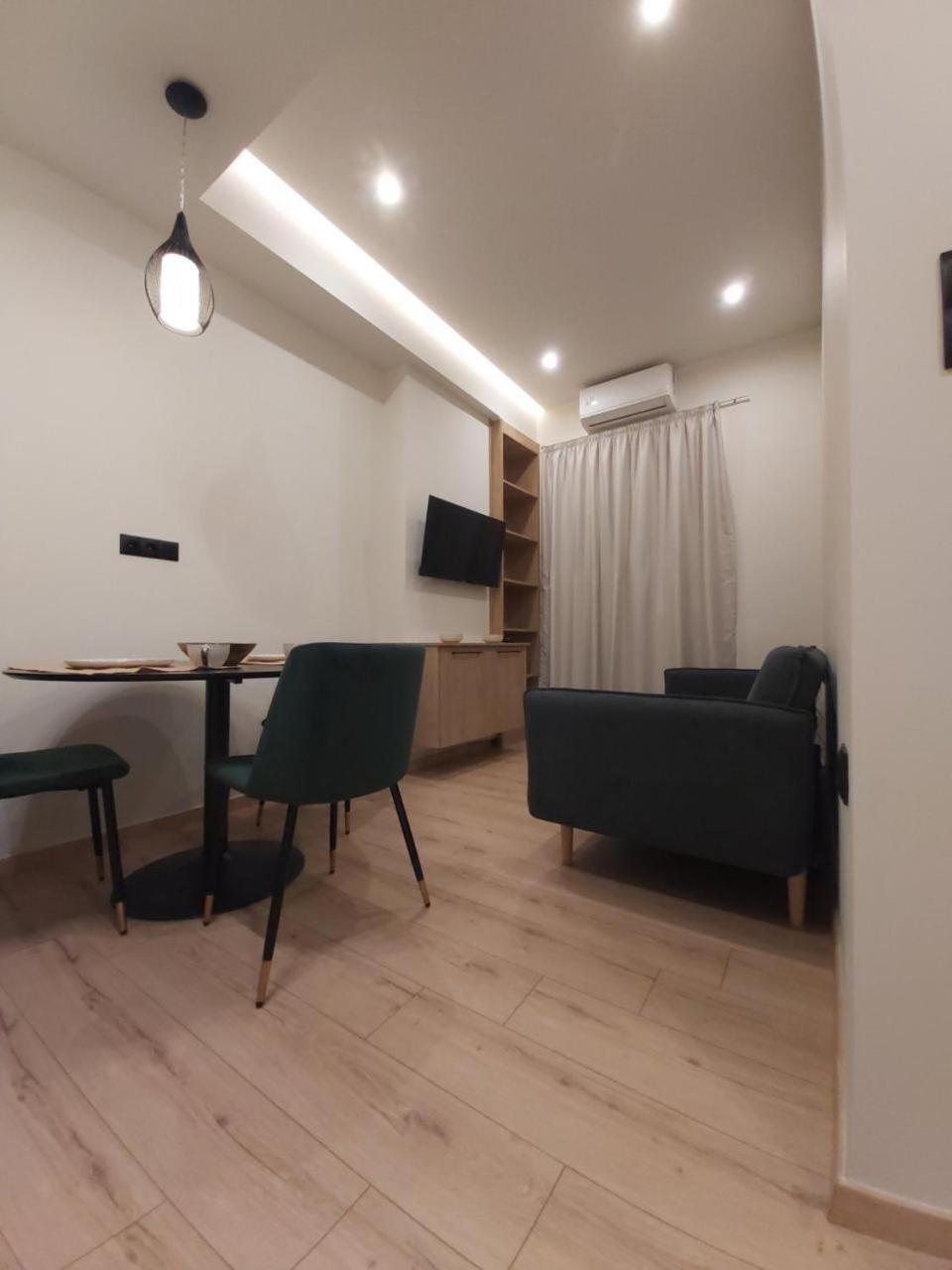 Apartment Real Karagiorgi *